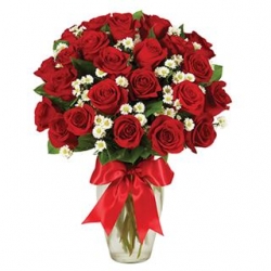 18 Fresh Red Roses Bouquet for valentines Online Delivery to Manila Philippines